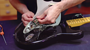 Guitar Electronic Repair Services Laguna Beach 